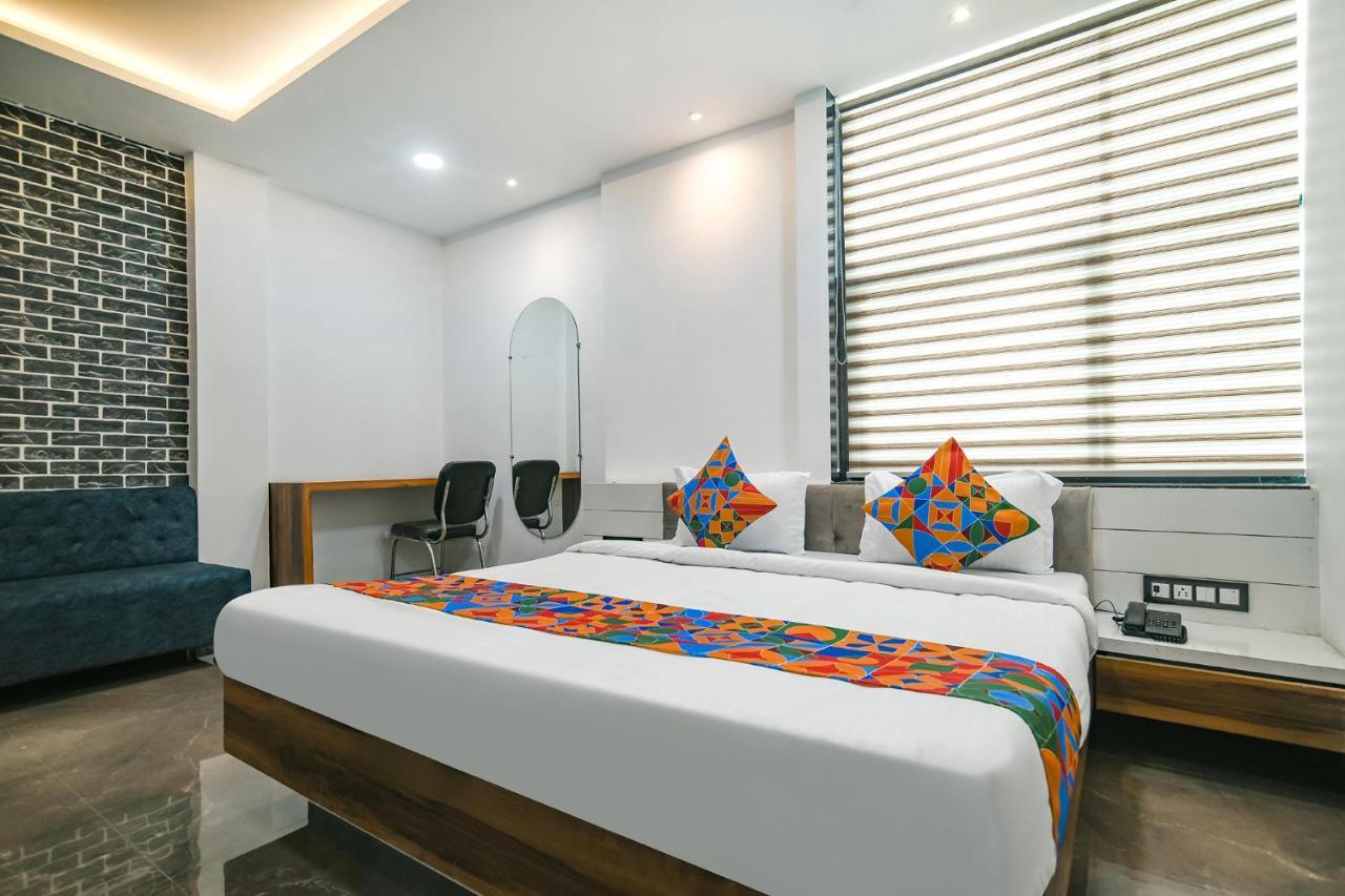 Fabhotel Stay Well Indore Esterno foto